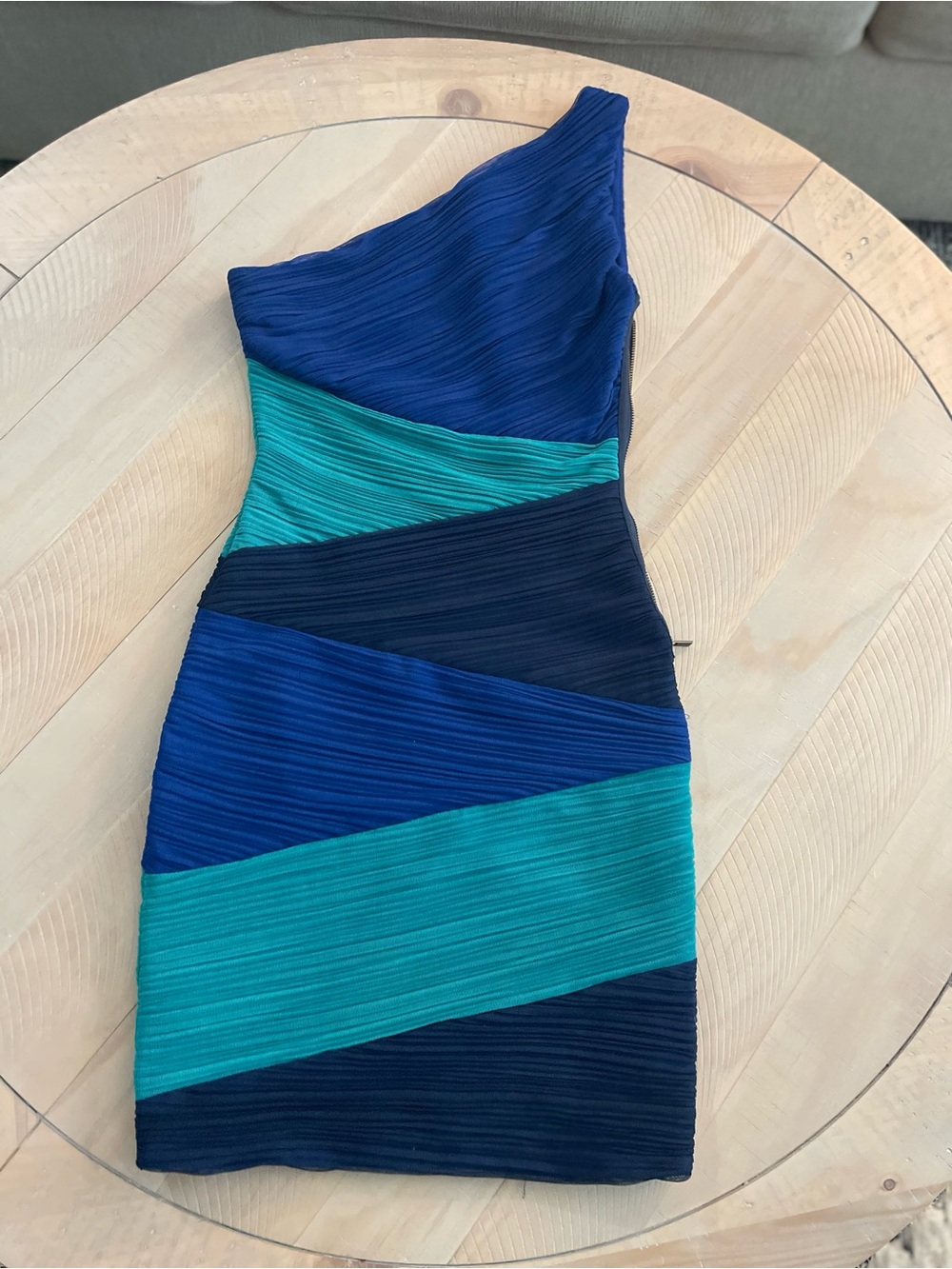 BCBGMaxAzria One-Shoulder Colorblock Mini Dress in Blue & Teal